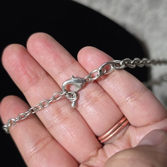 PREMIER DESIGNS Mother of Pearl Abalone Moda Necklace, Statement Leaf Necklace - Picture 2 of 10